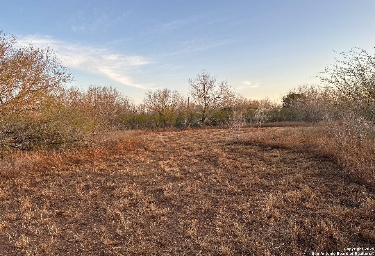 main property photo 18