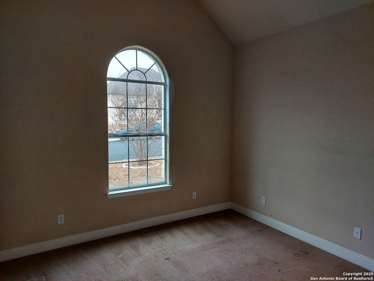 property viewer photo 11