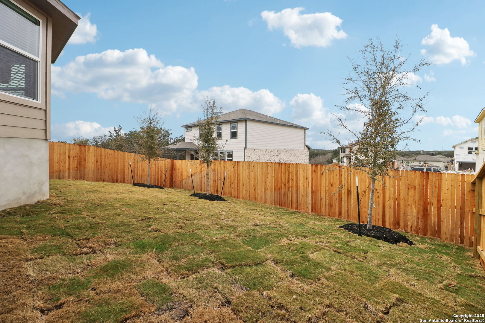 property viewer photo 41