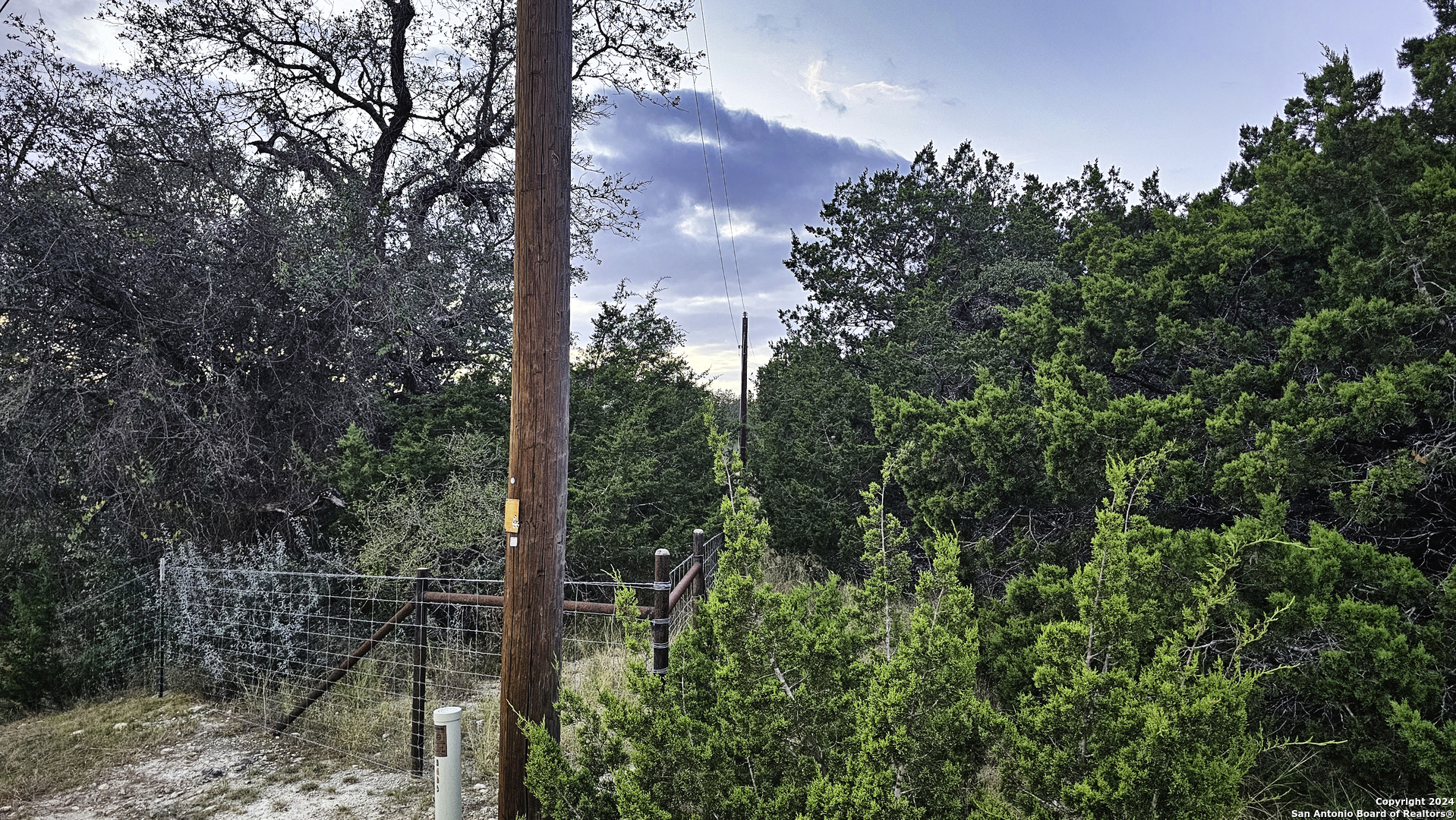 main property photo 7