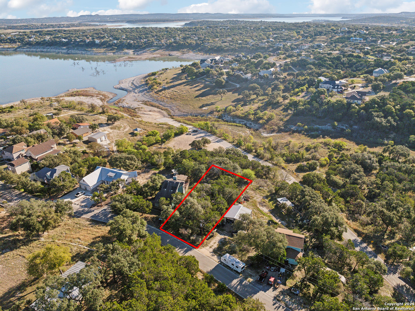 main property photo 9