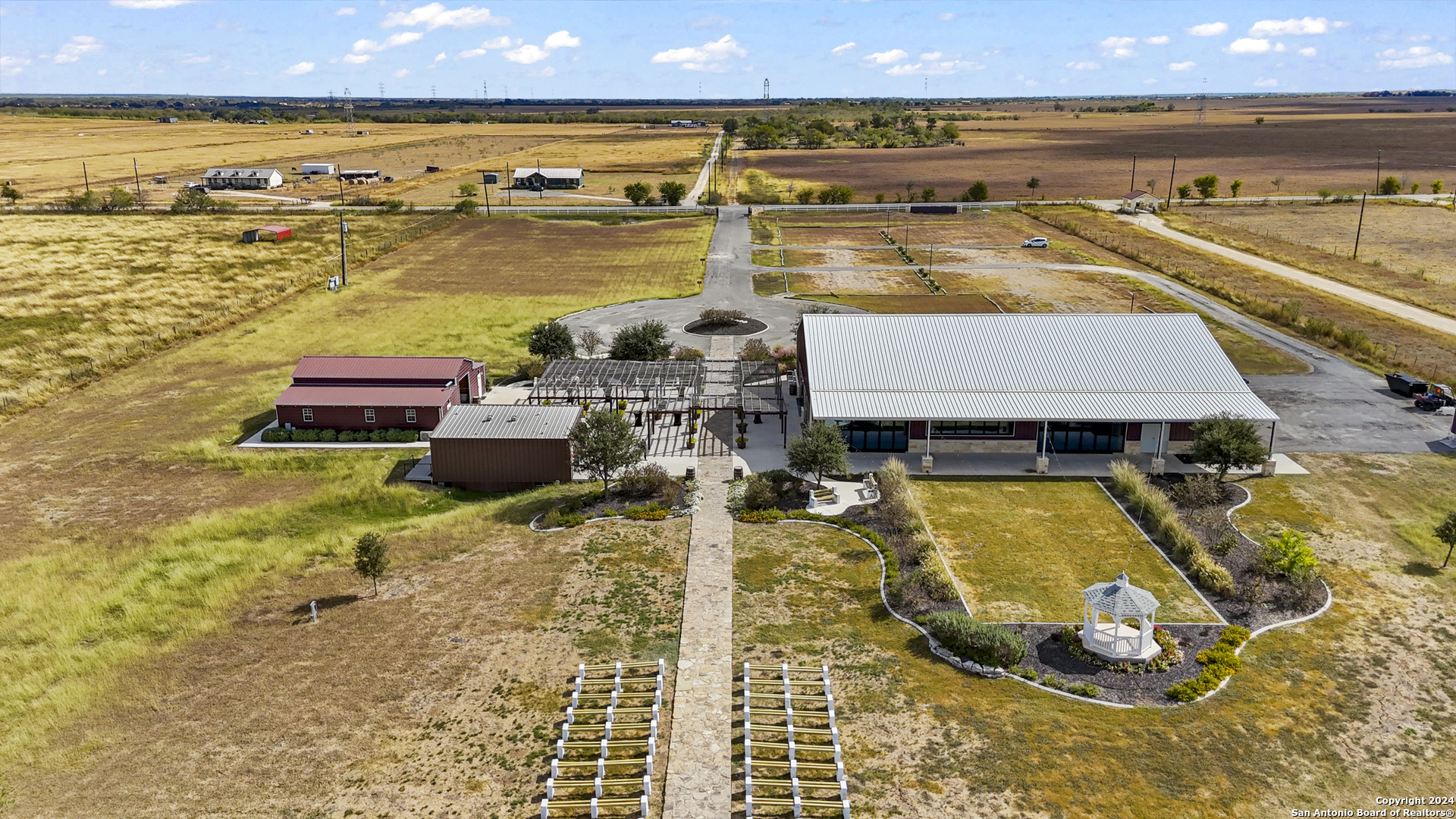 main property photo 15
