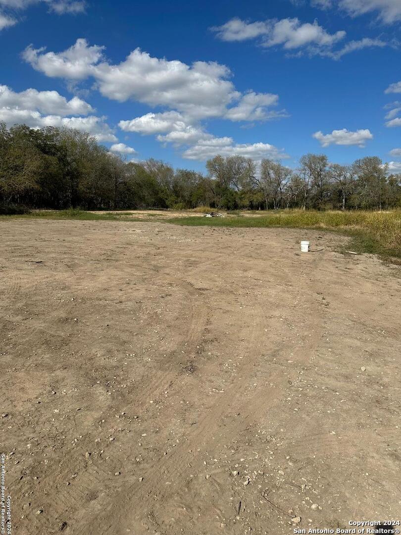 main property photo 14