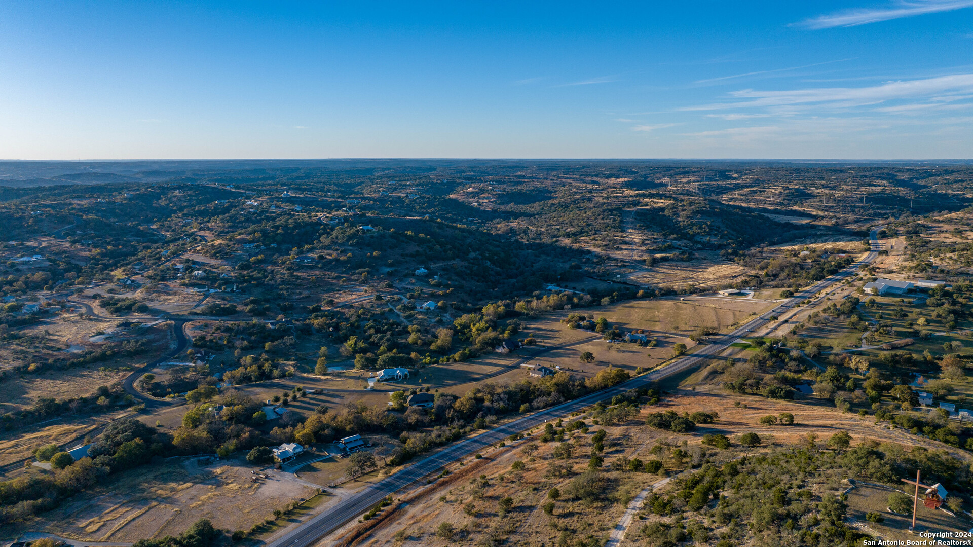 main property photo 41