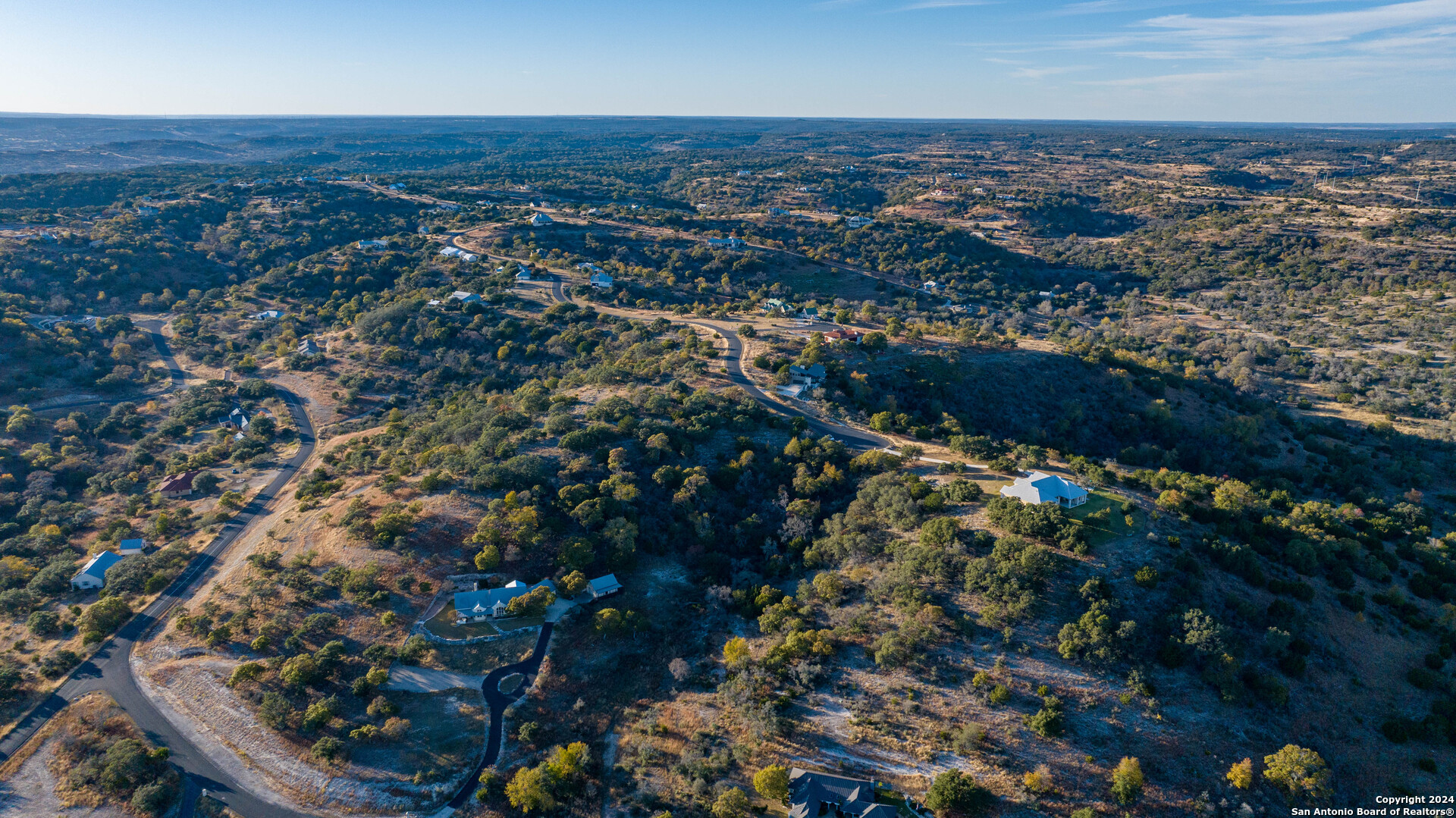 main property photo 11