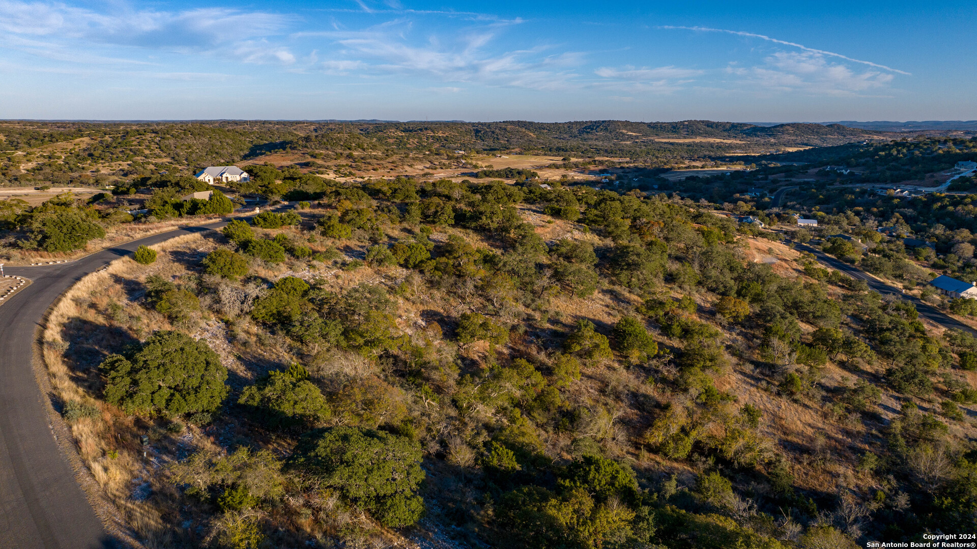 main property photo 44