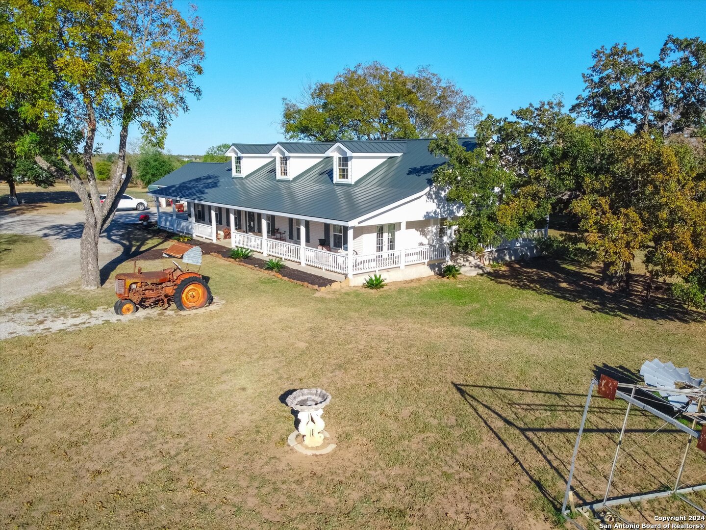 main property photo 39