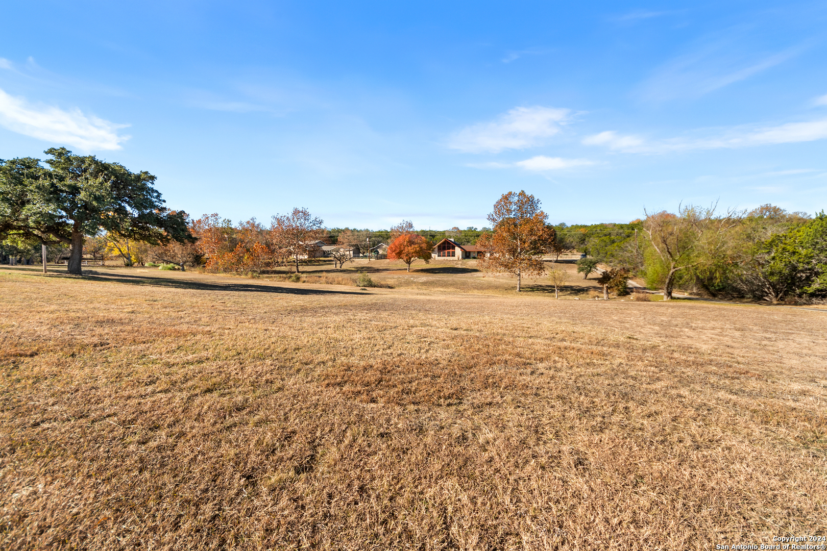 main property photo 37