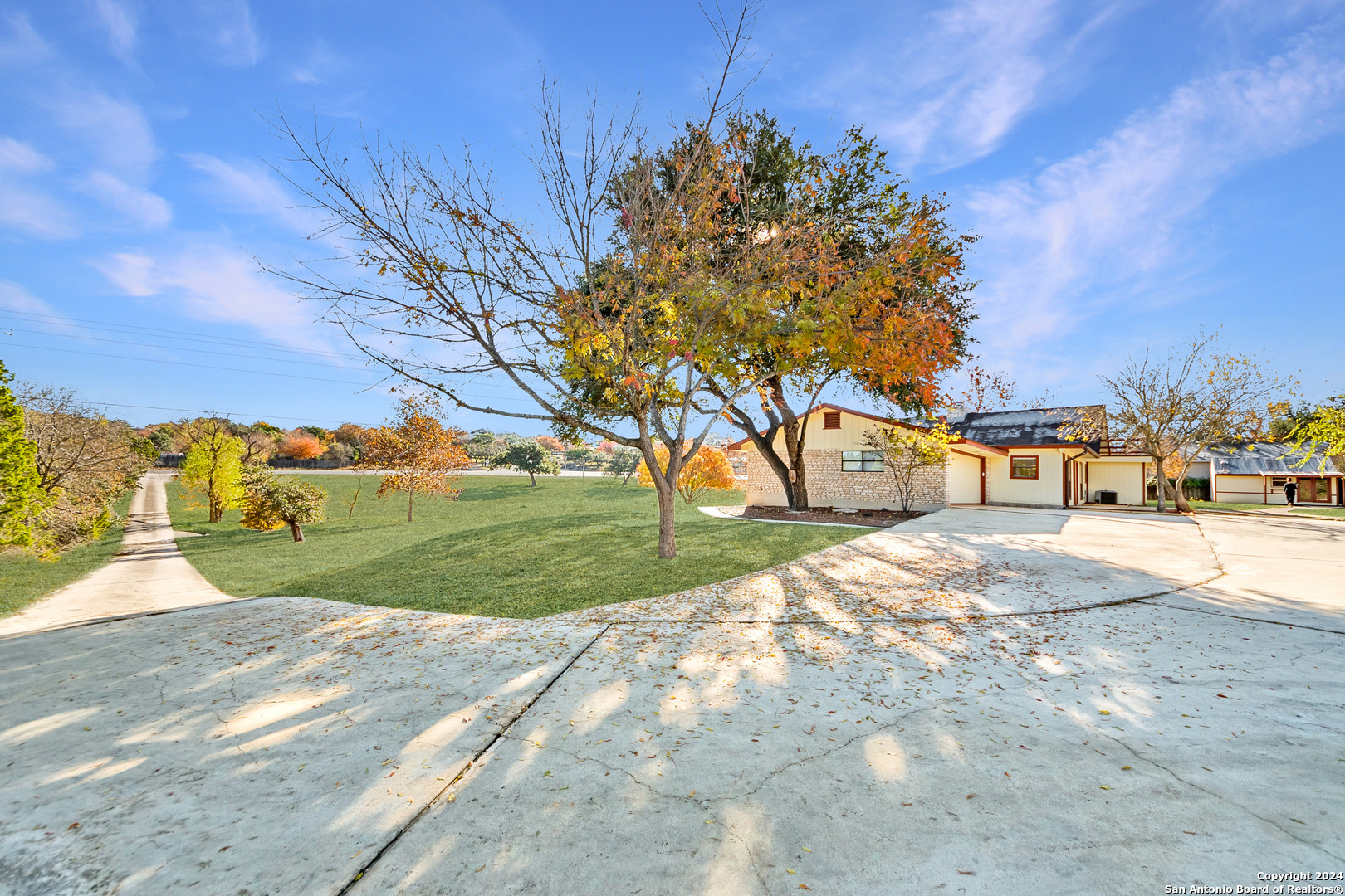 main property photo 44