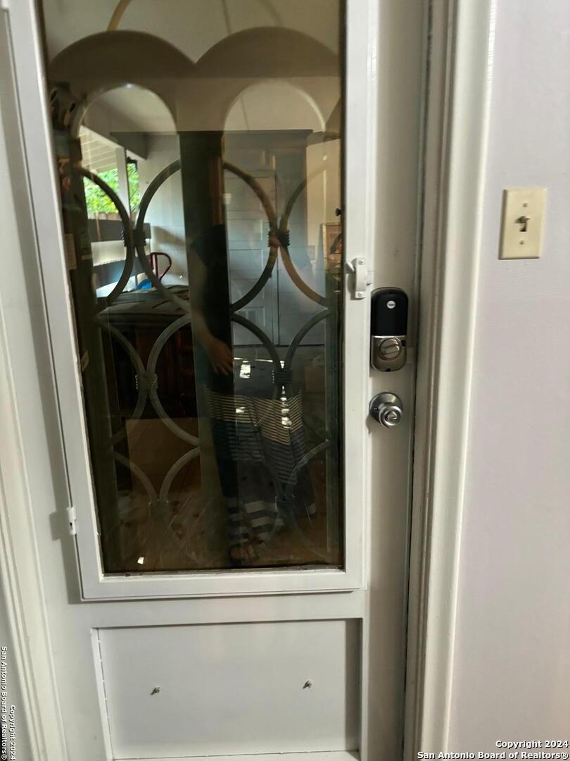 property viewer photo 12