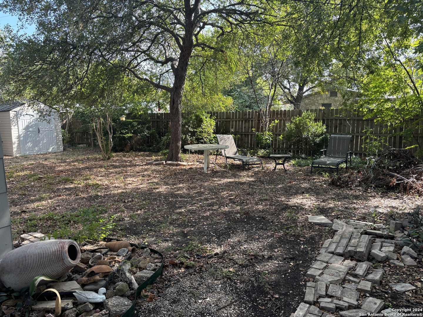 property viewer photo 15