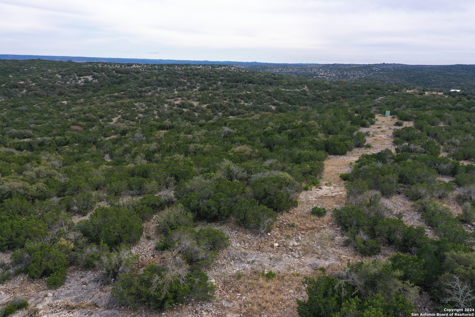 main property photo 19