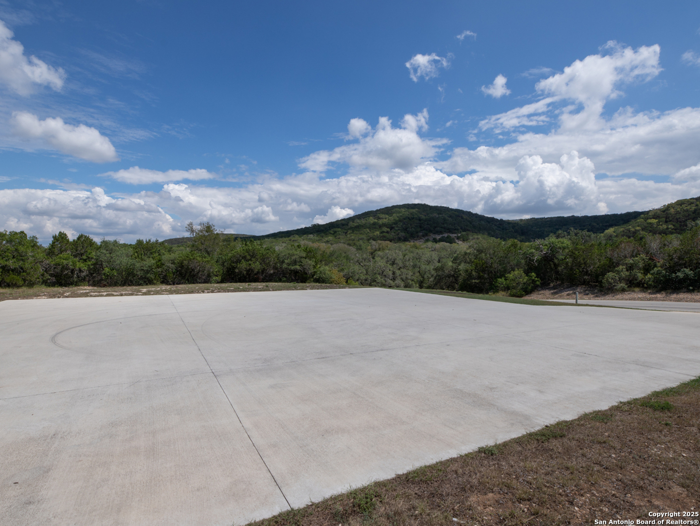 main property photo 46