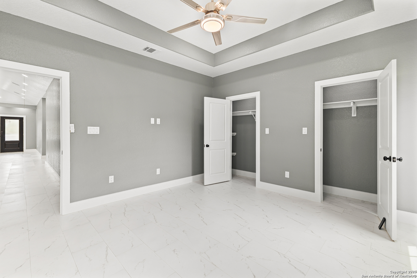 property viewer photo 27
