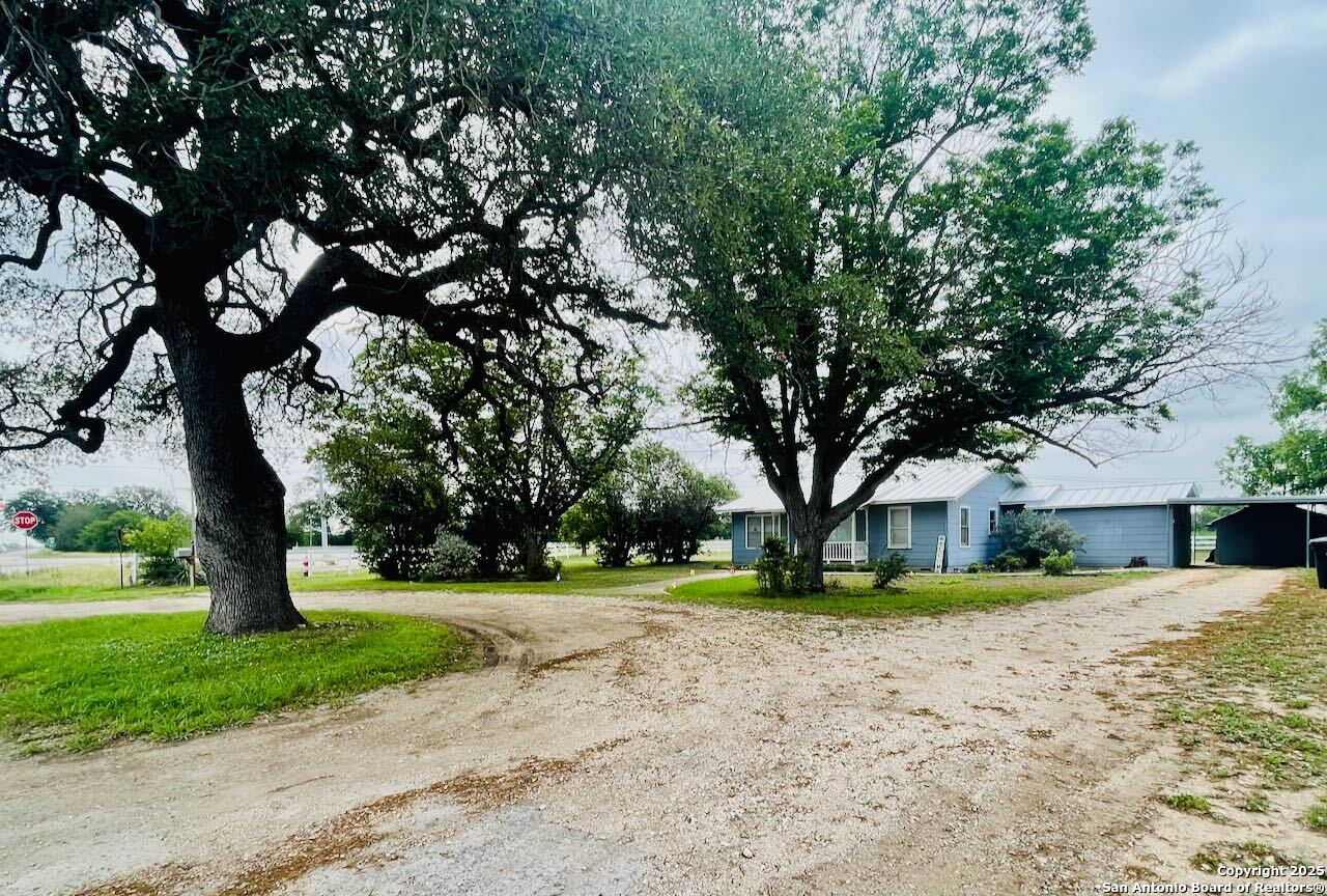 main property photo 7