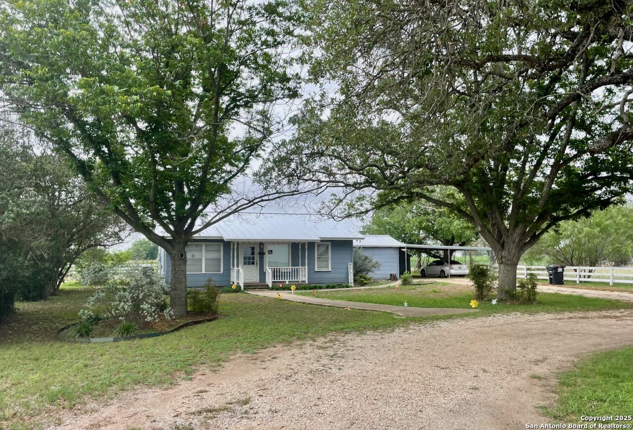 main property photo 9