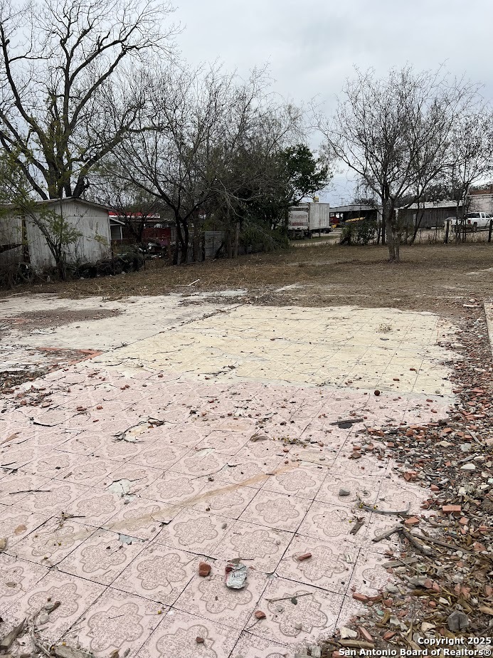 main property photo 3