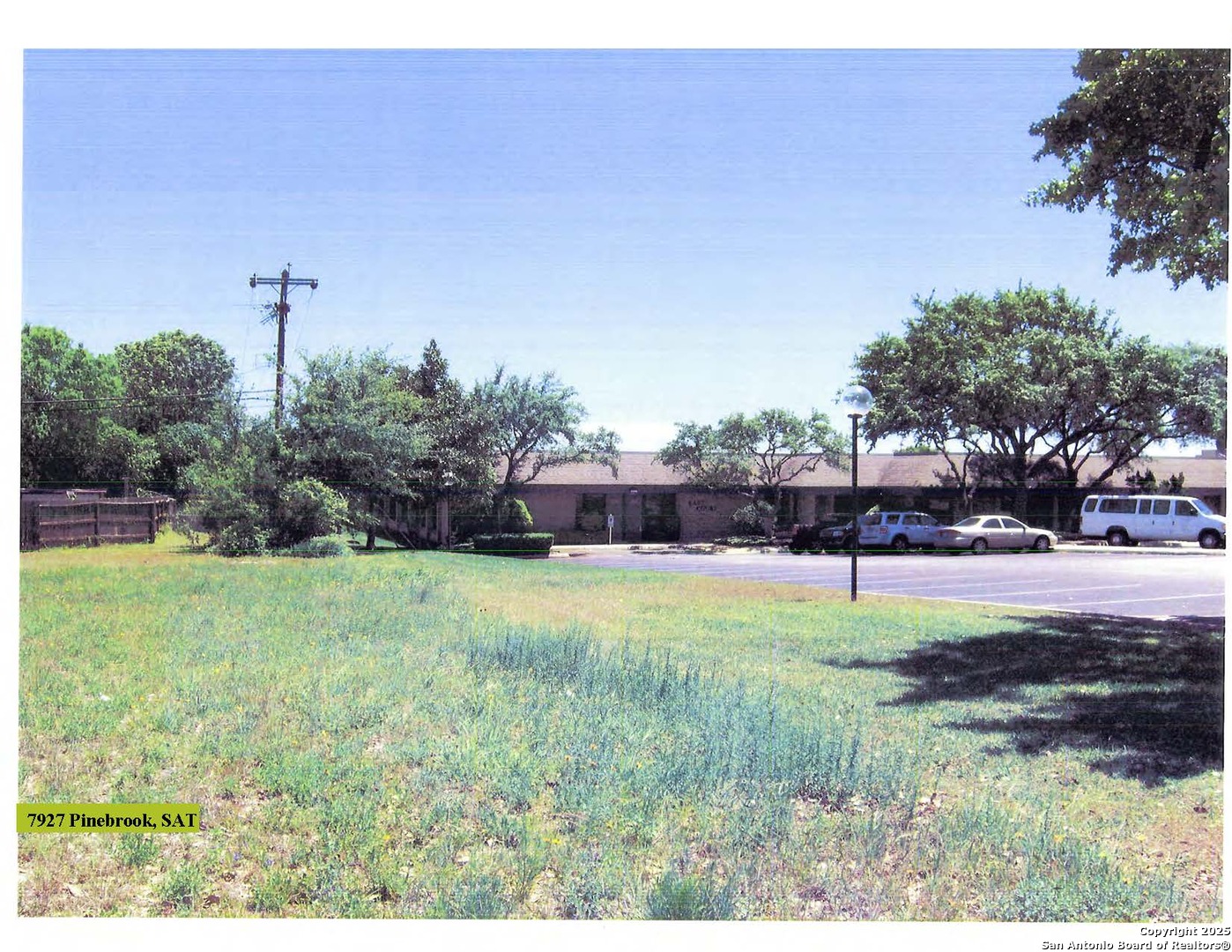 main property photo 8