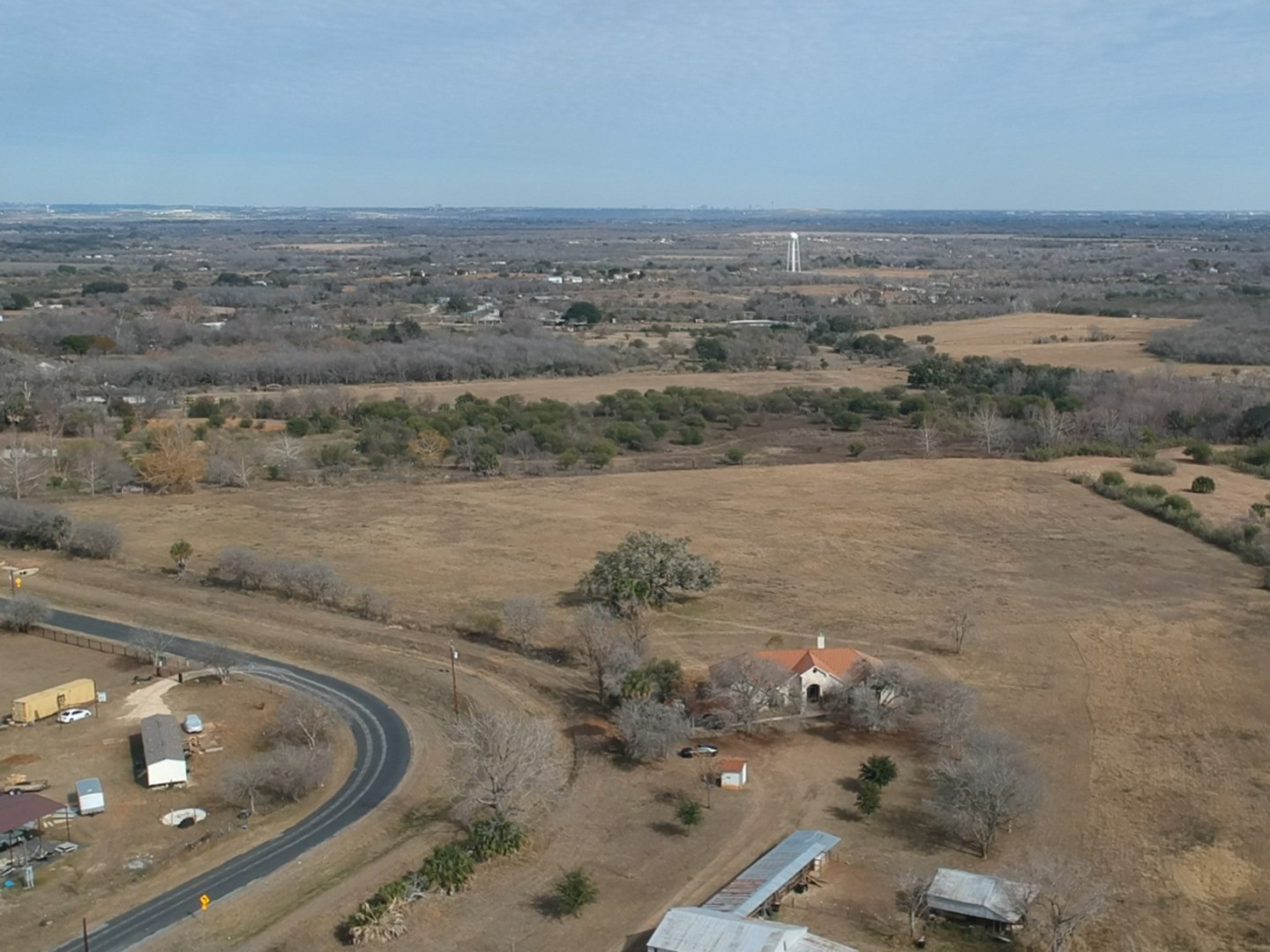 main property photo 3