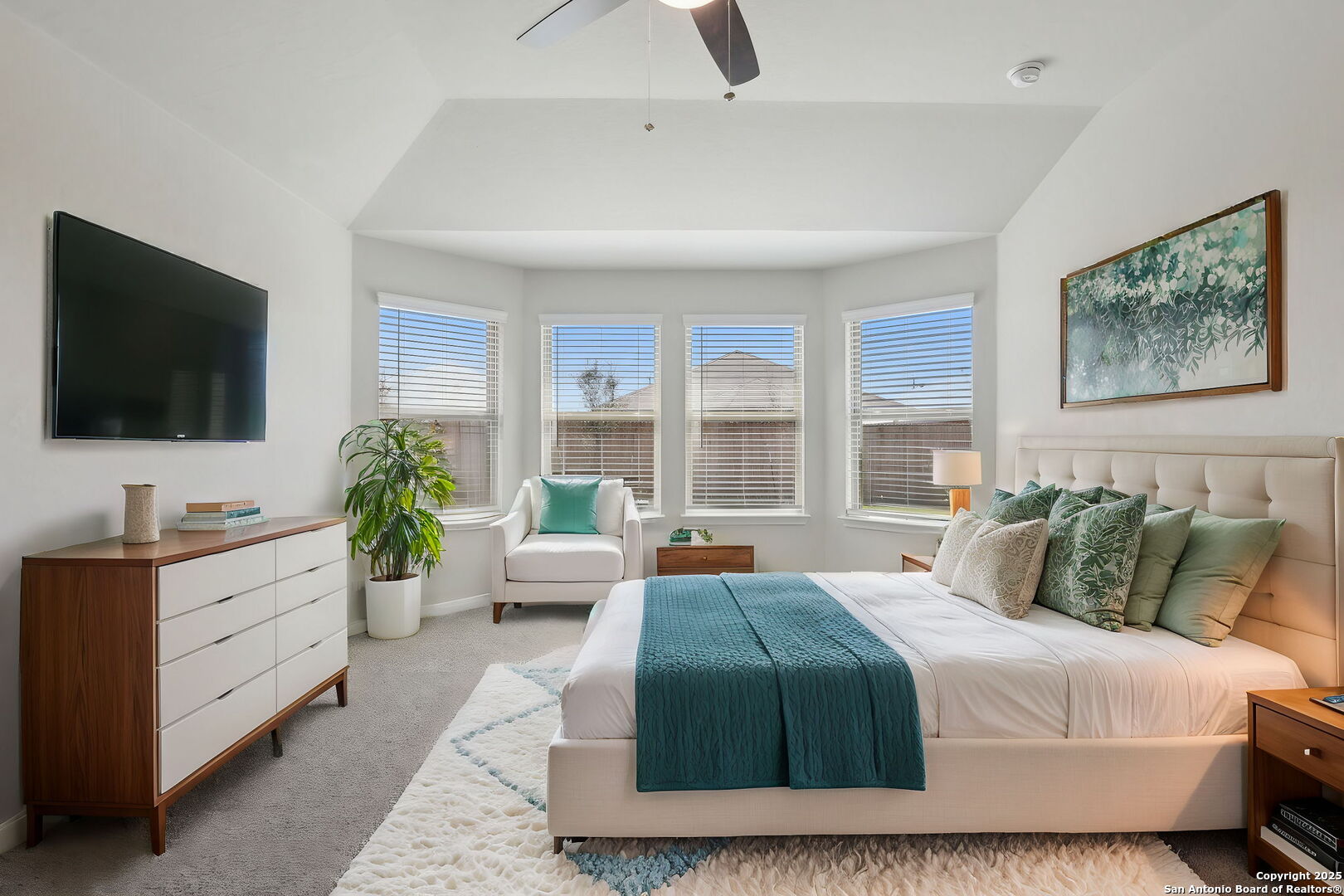 property viewer photo 32
