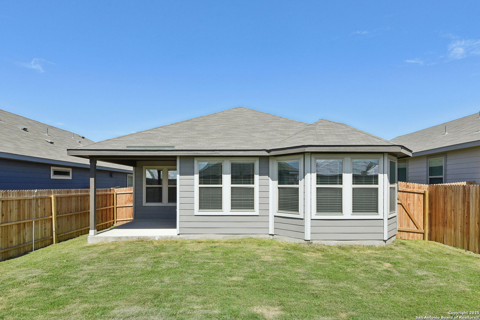 property viewer photo 38
