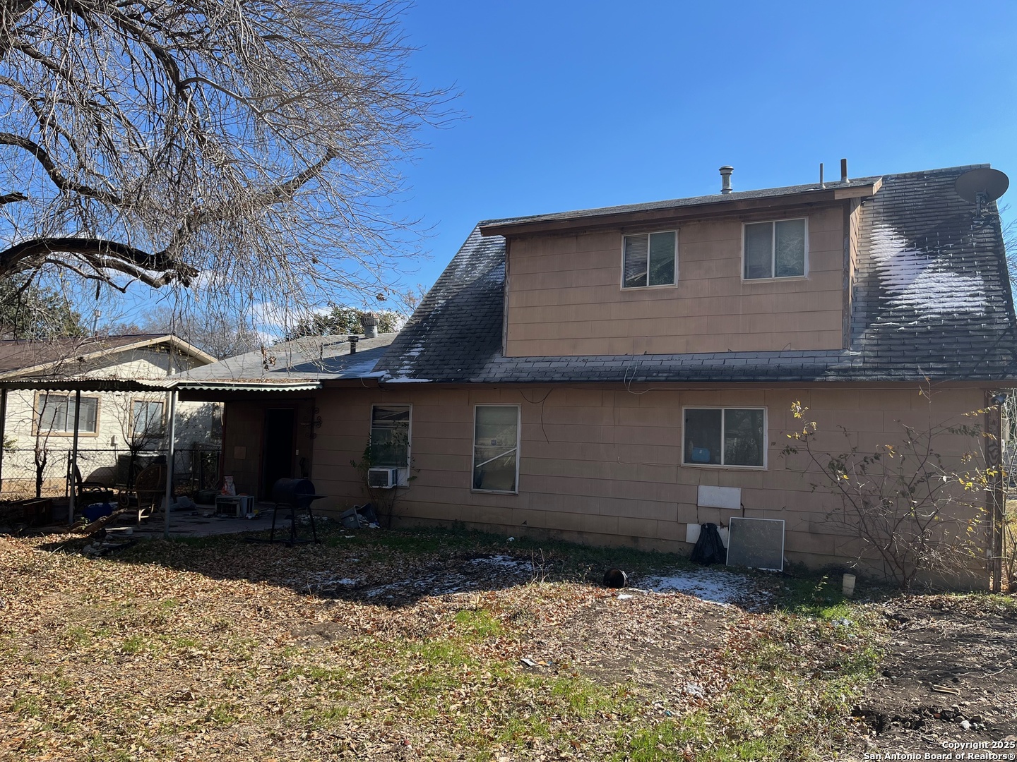 main property photo 6