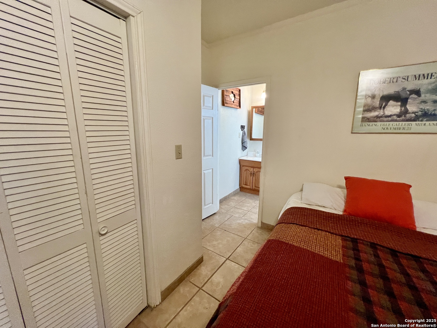 property viewer photo 11