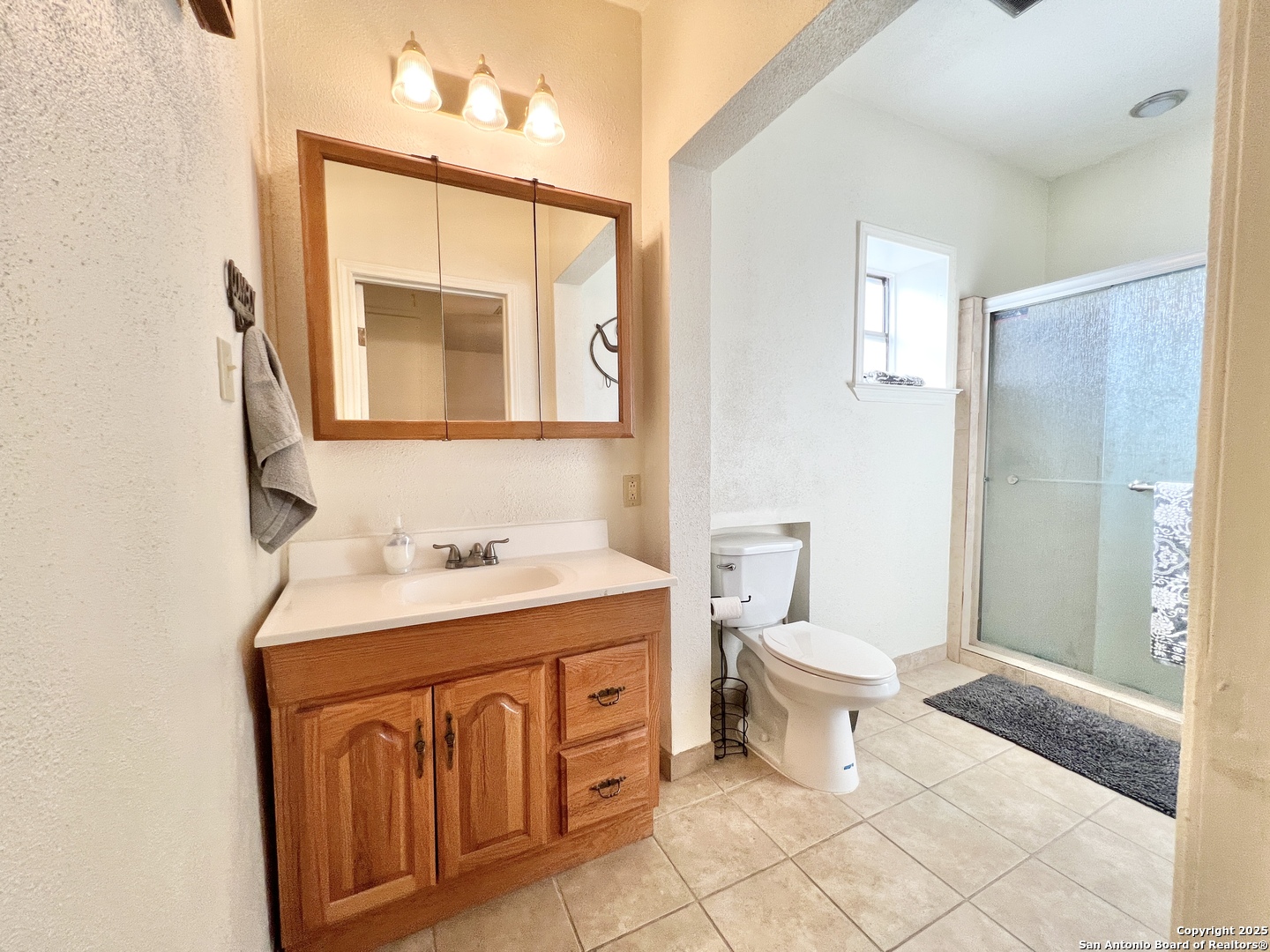 property viewer photo 12