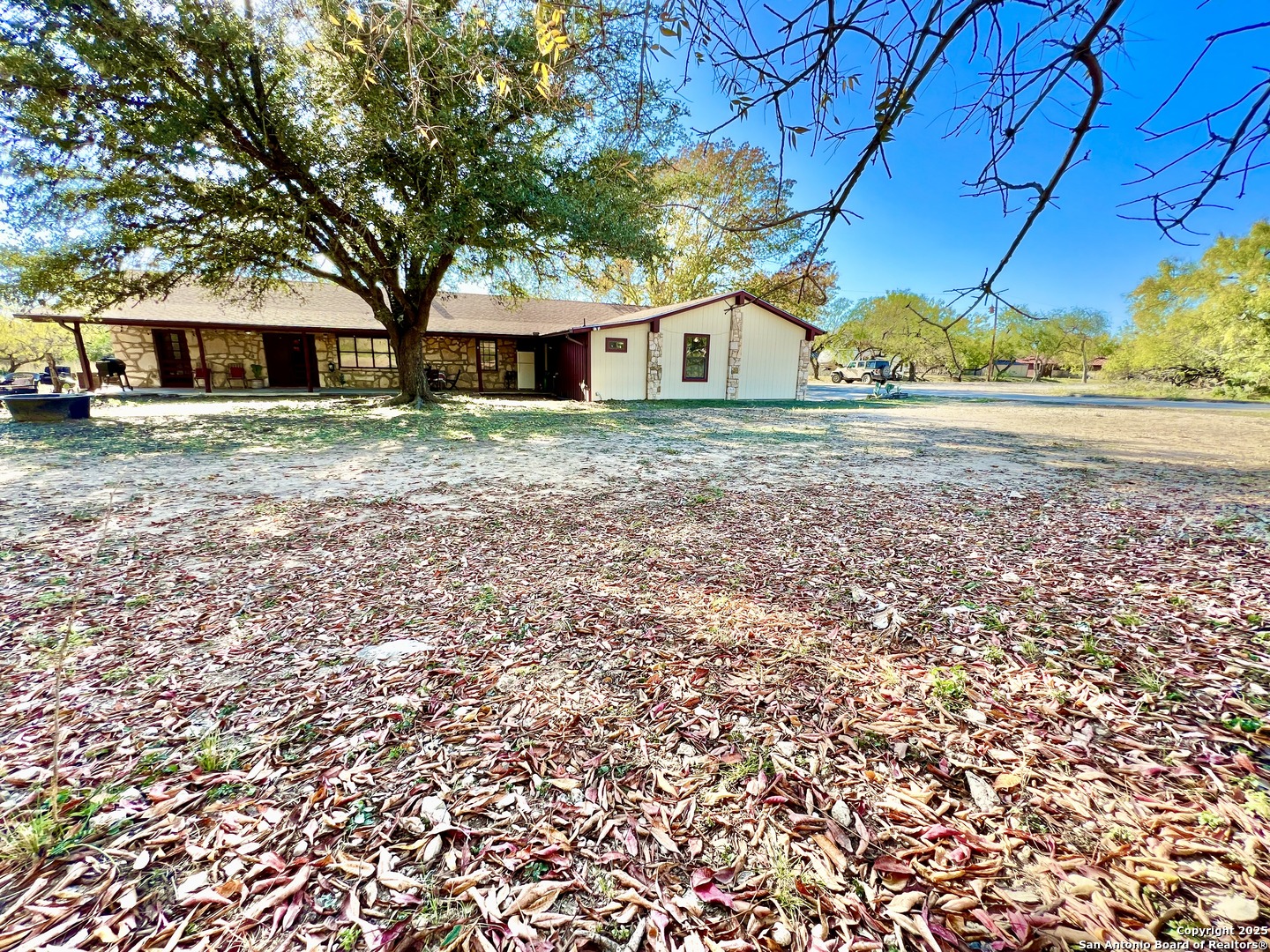 property viewer photo 33