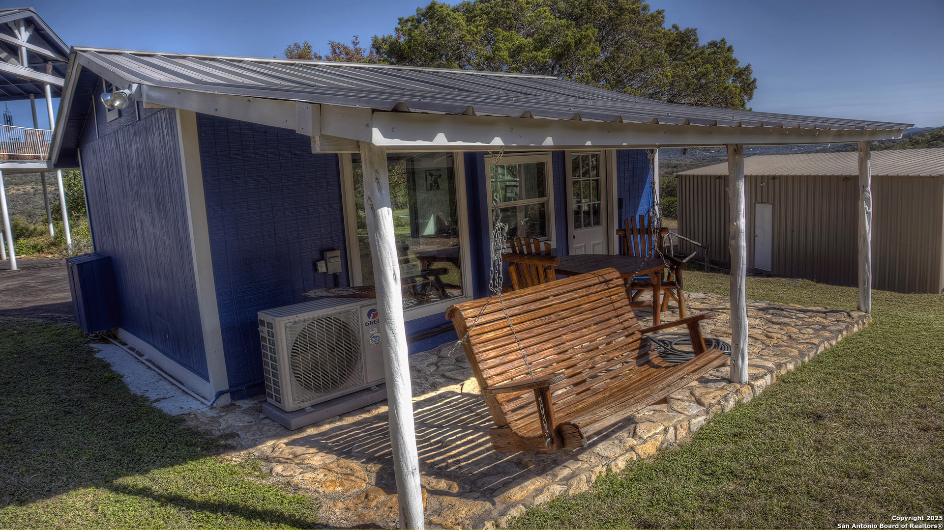 main property photo 12