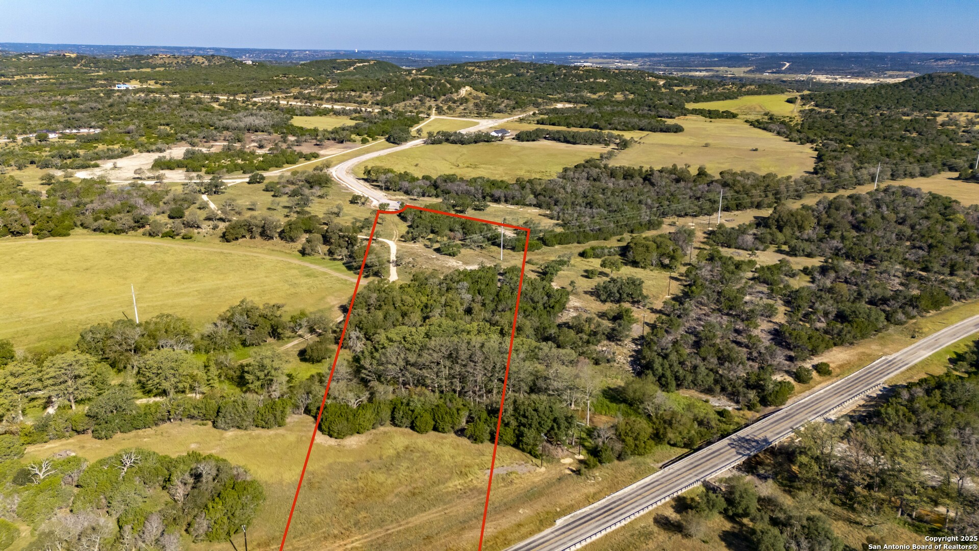 main property photo 14