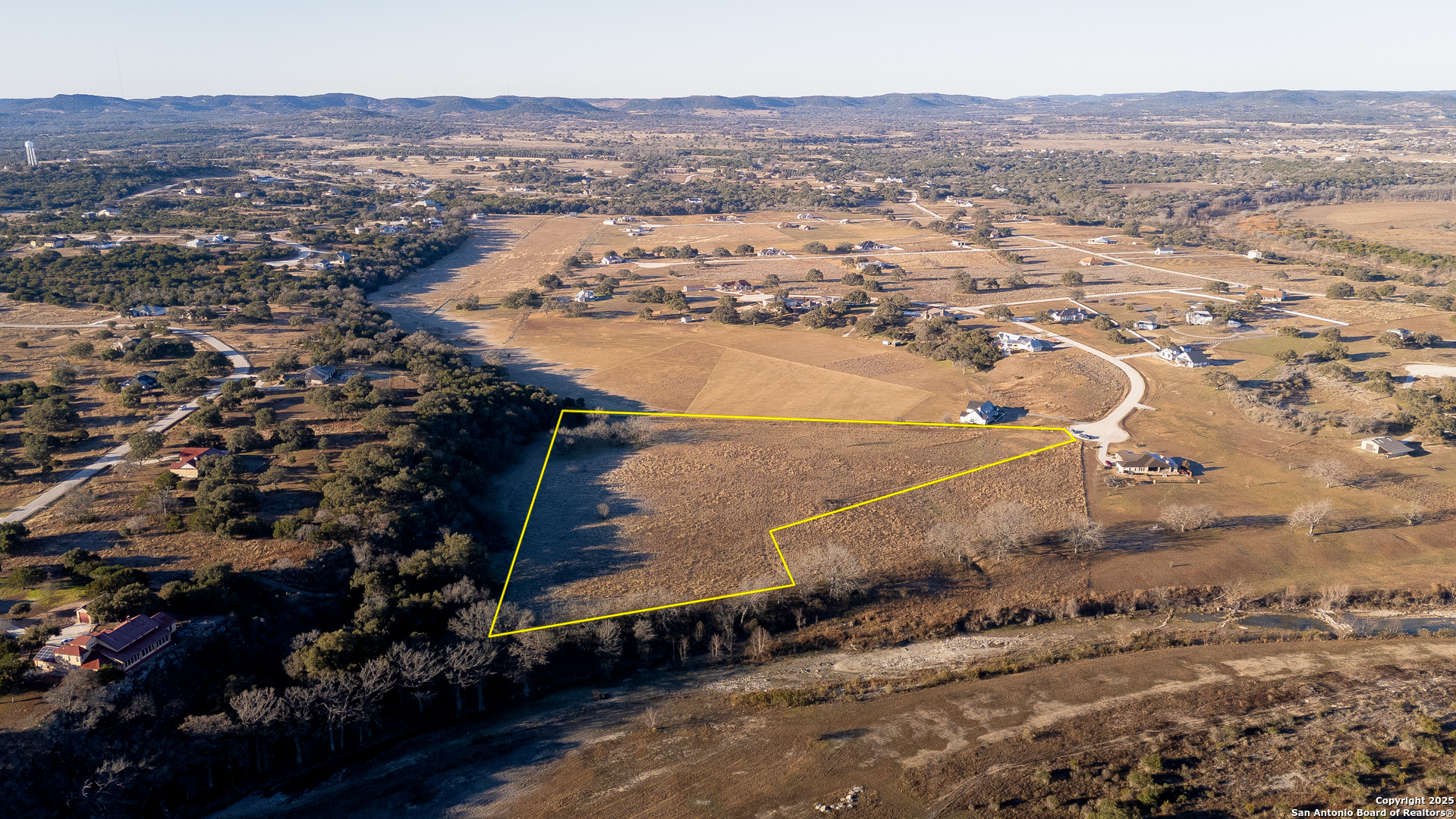 main property photo 12