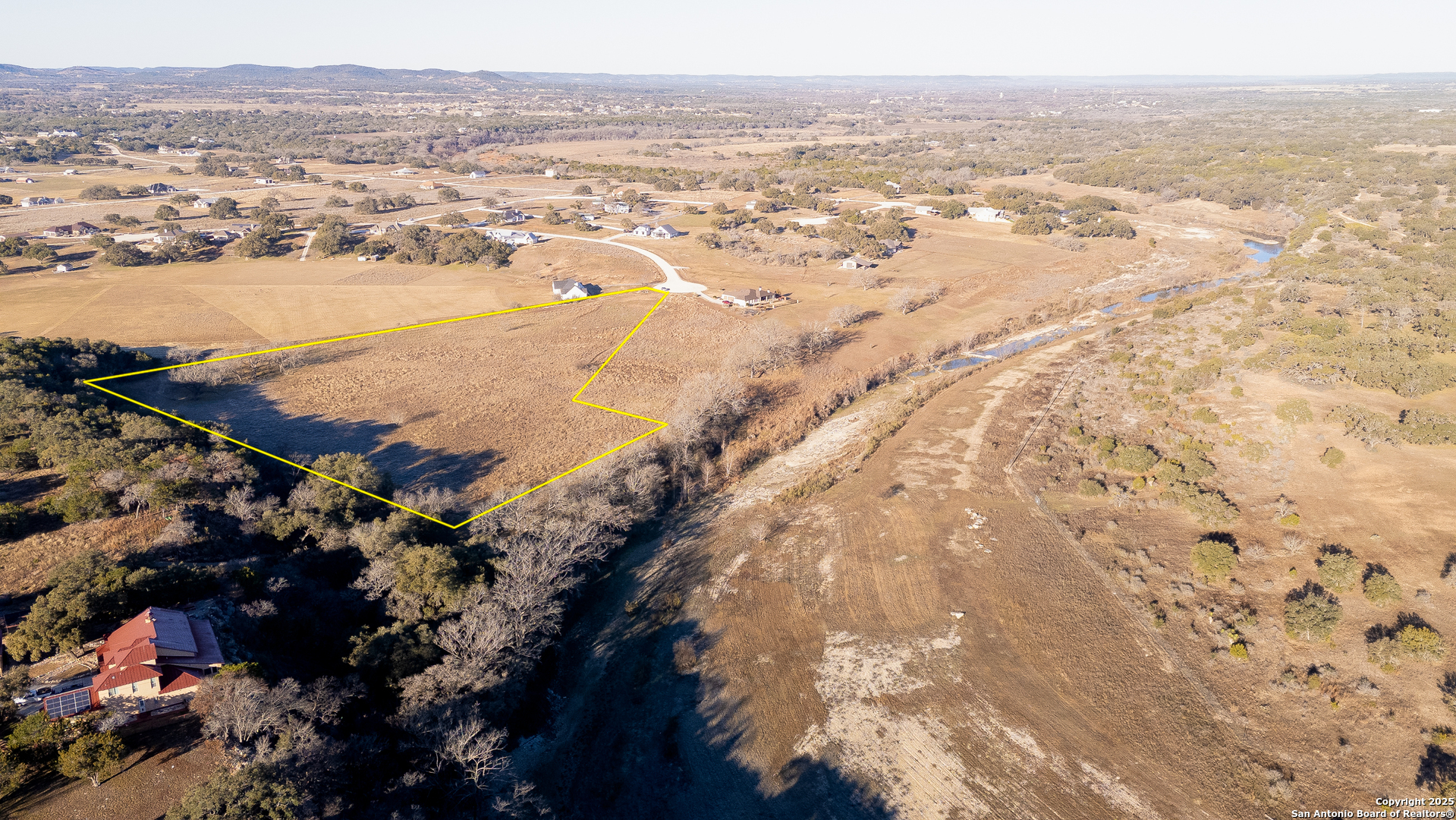 main property photo 17