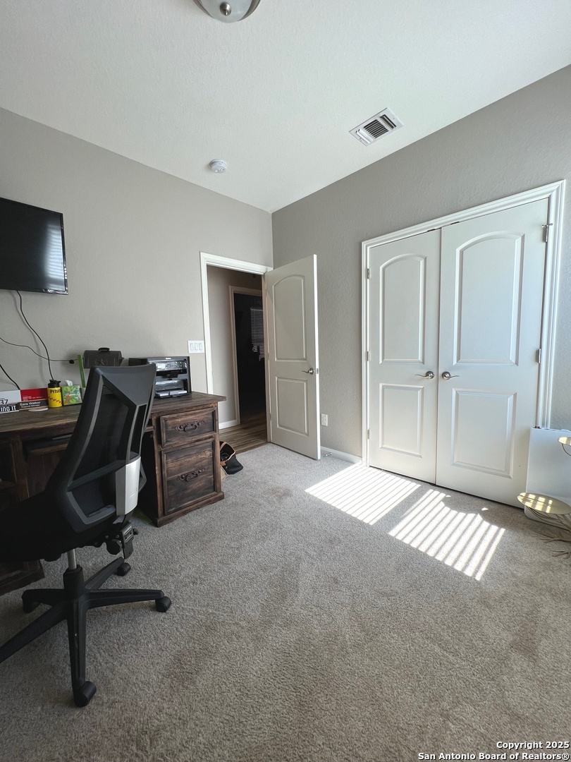 property viewer photo 17