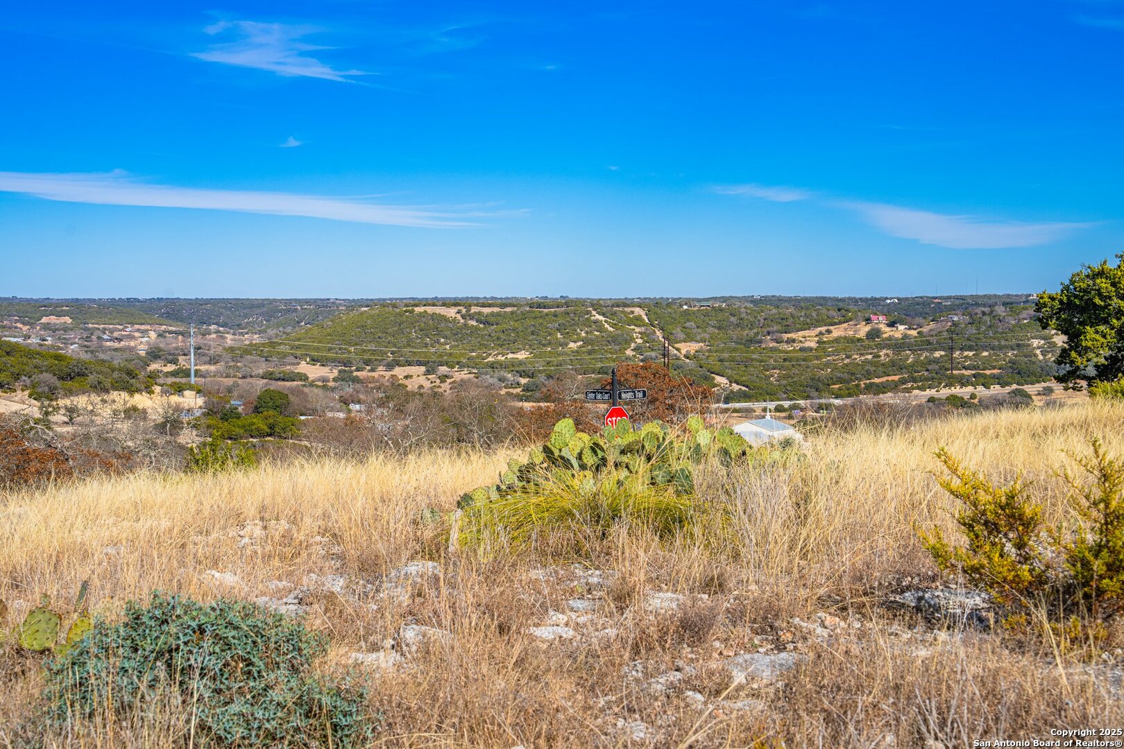 main property photo 10