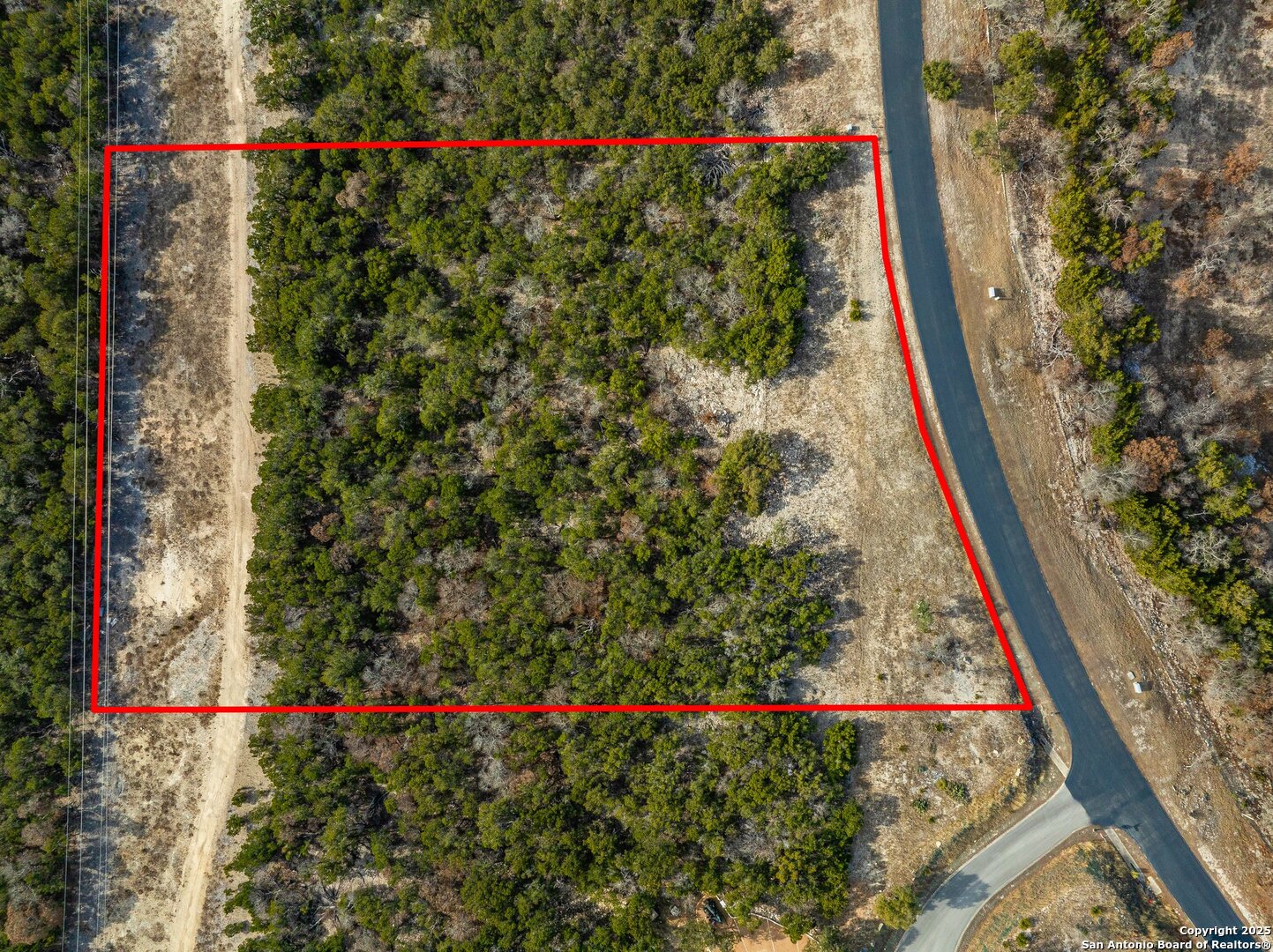 main property photo 4