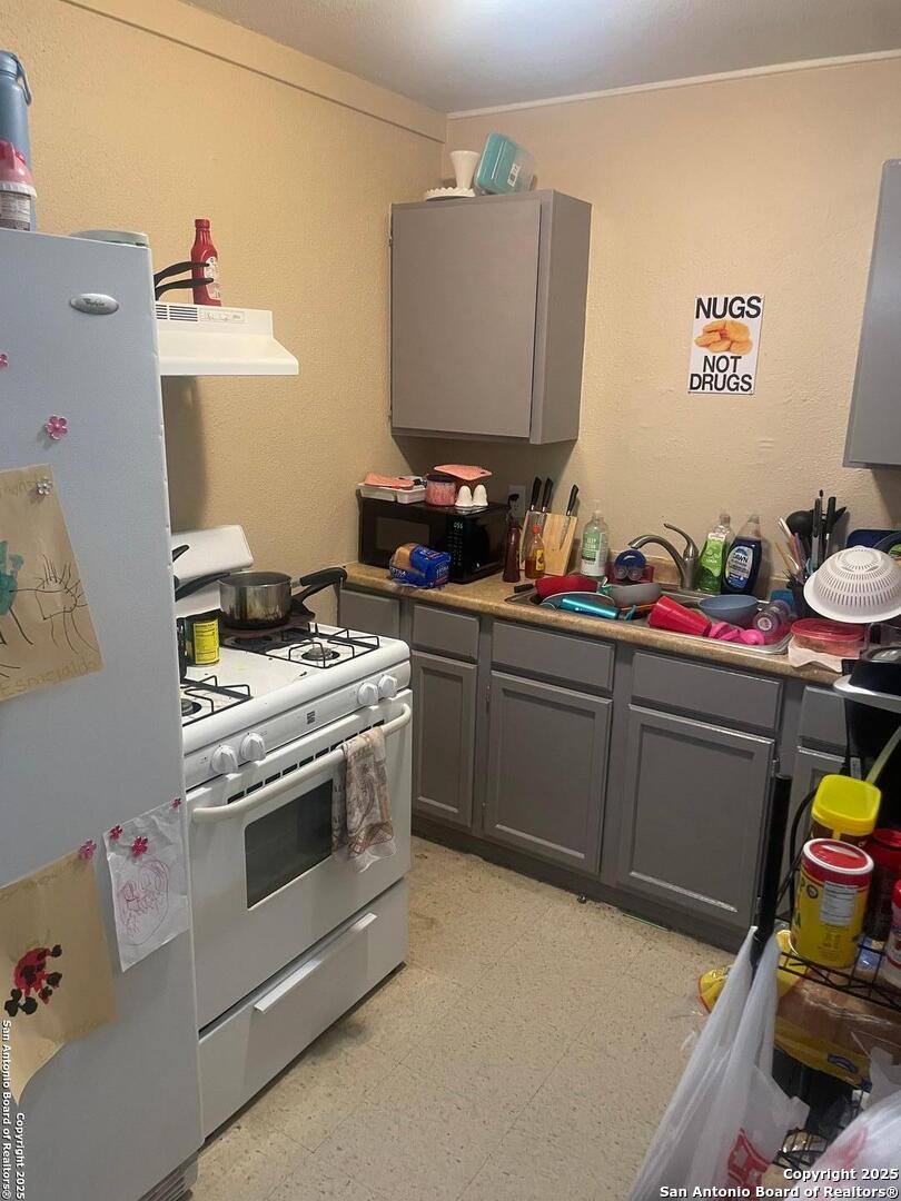 property viewer photo 13