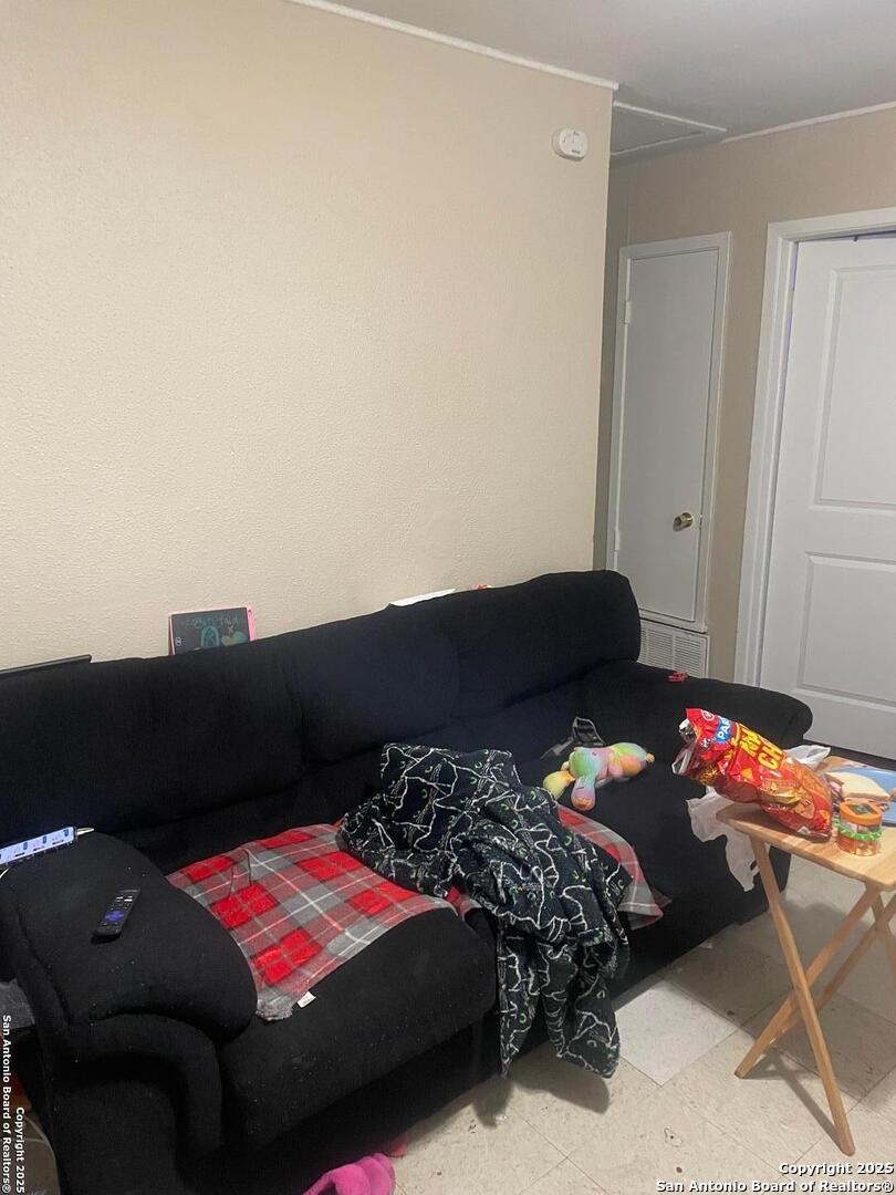 property viewer photo 14