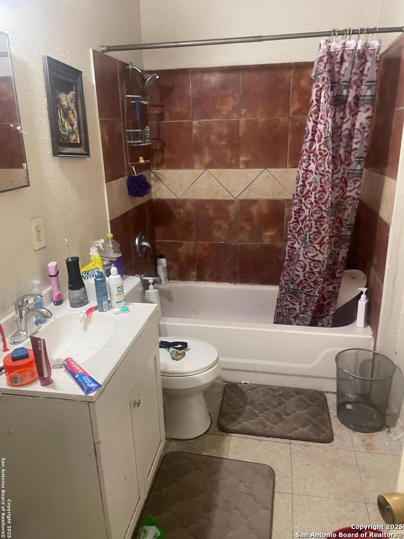 property viewer photo 17