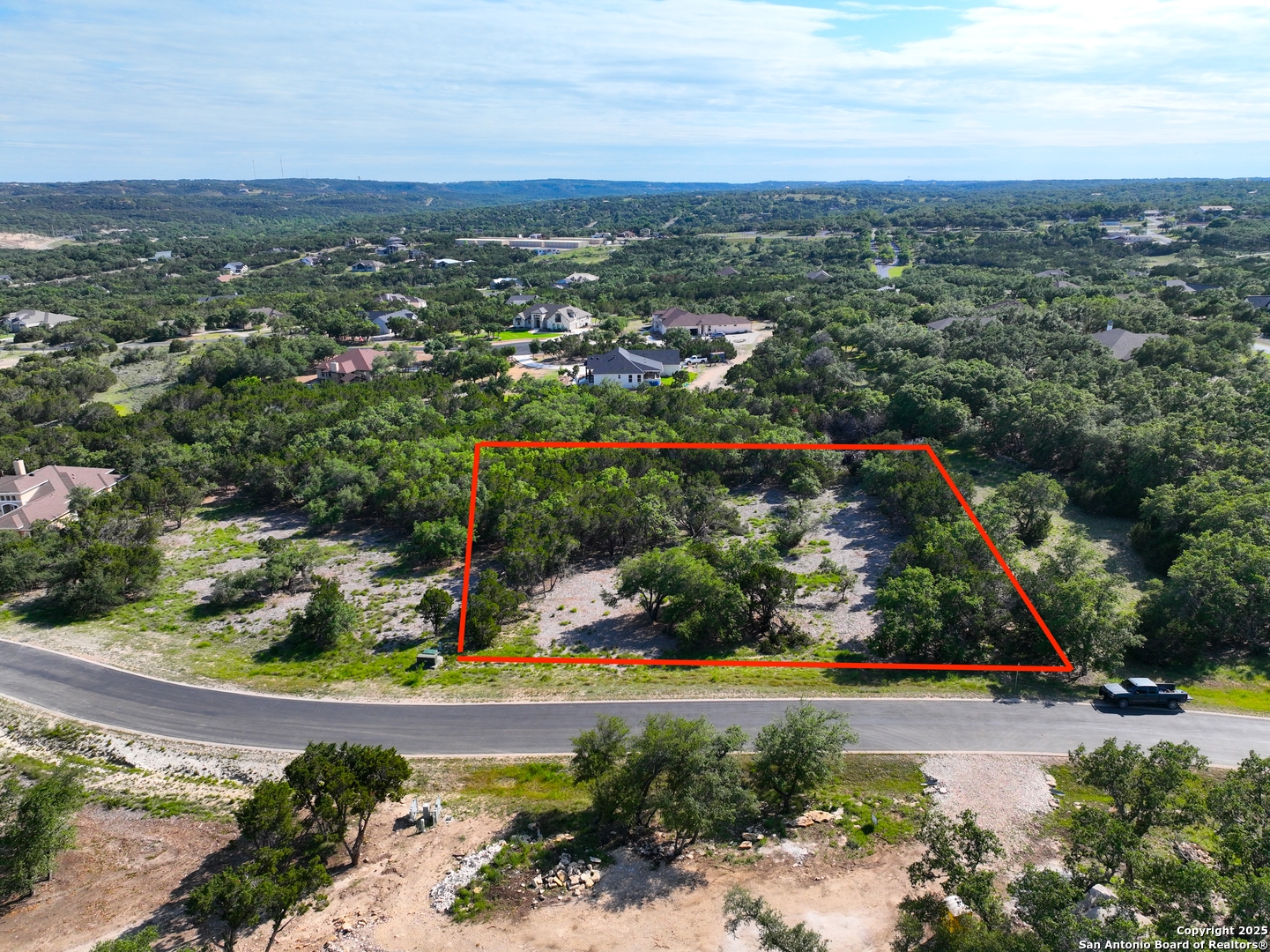 main property photo 16