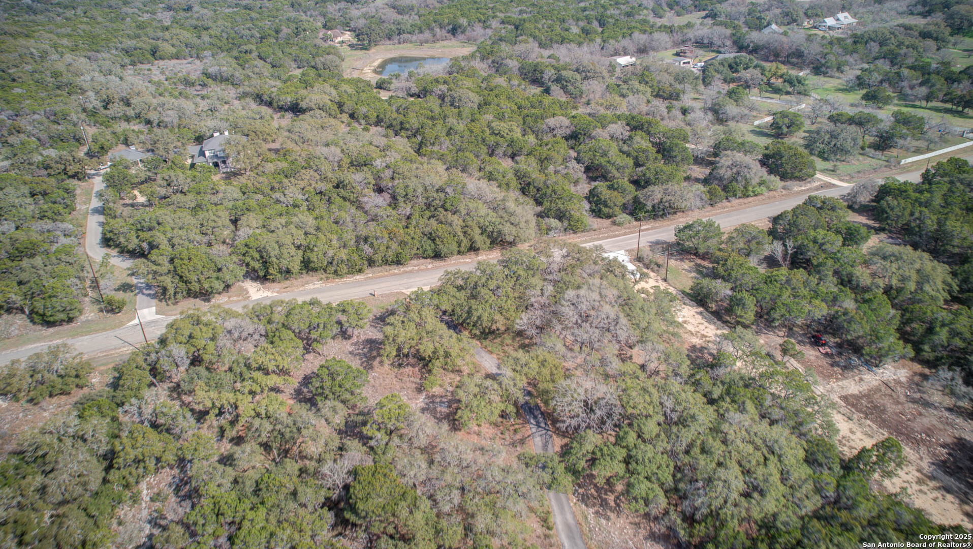 main property photo 14