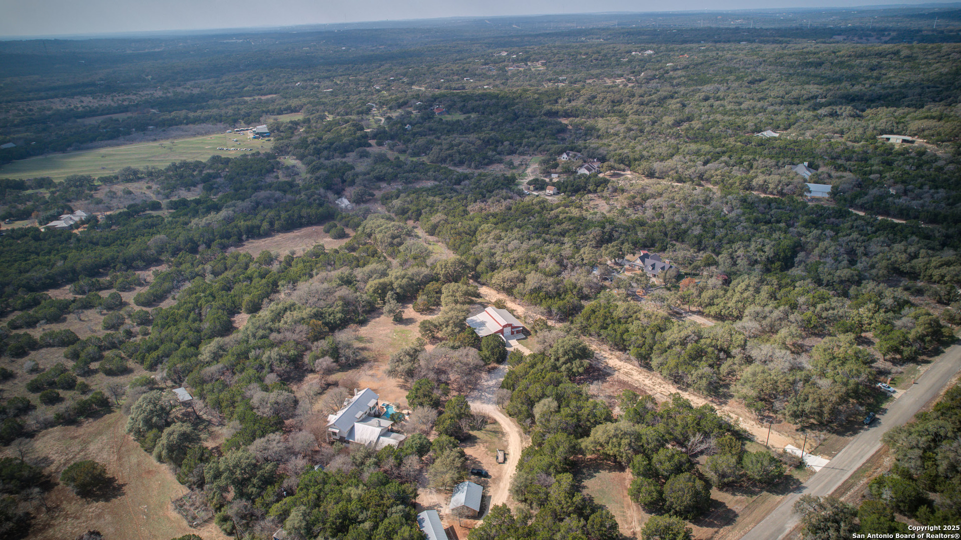 main property photo 17