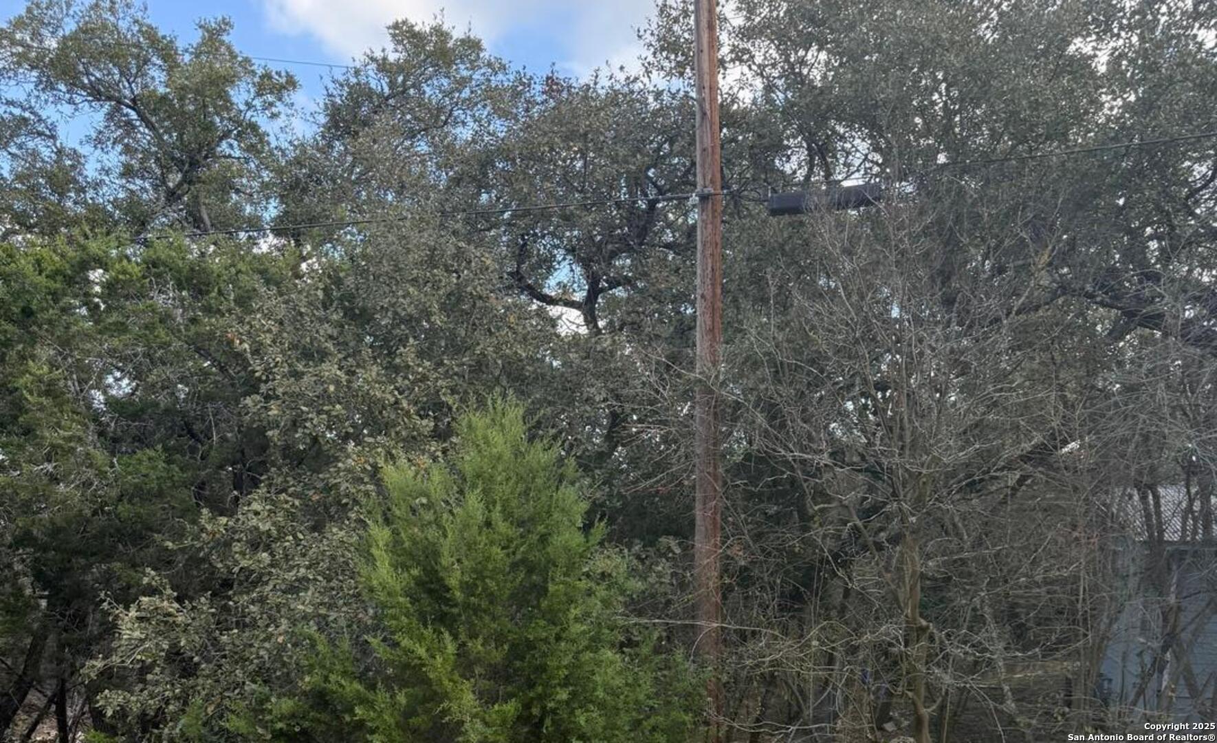 main property photo 20