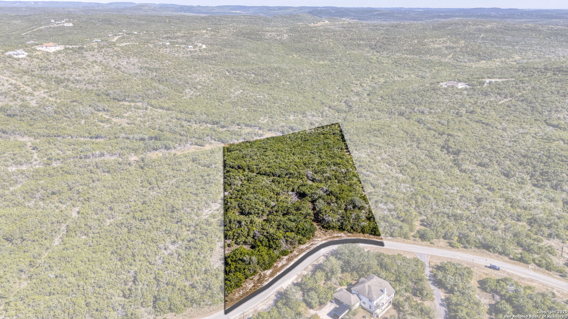 main property photo 10