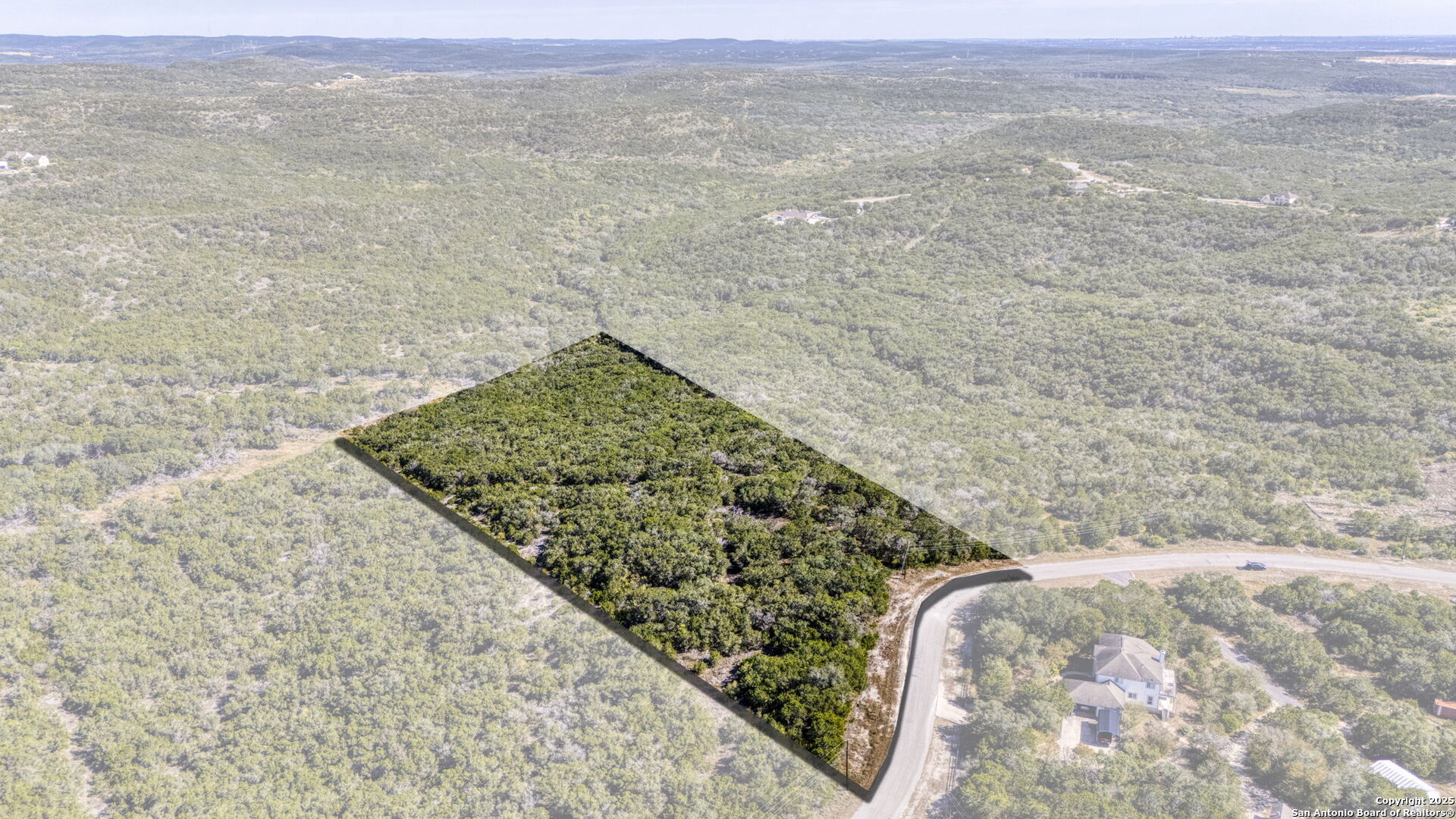 main property photo 12