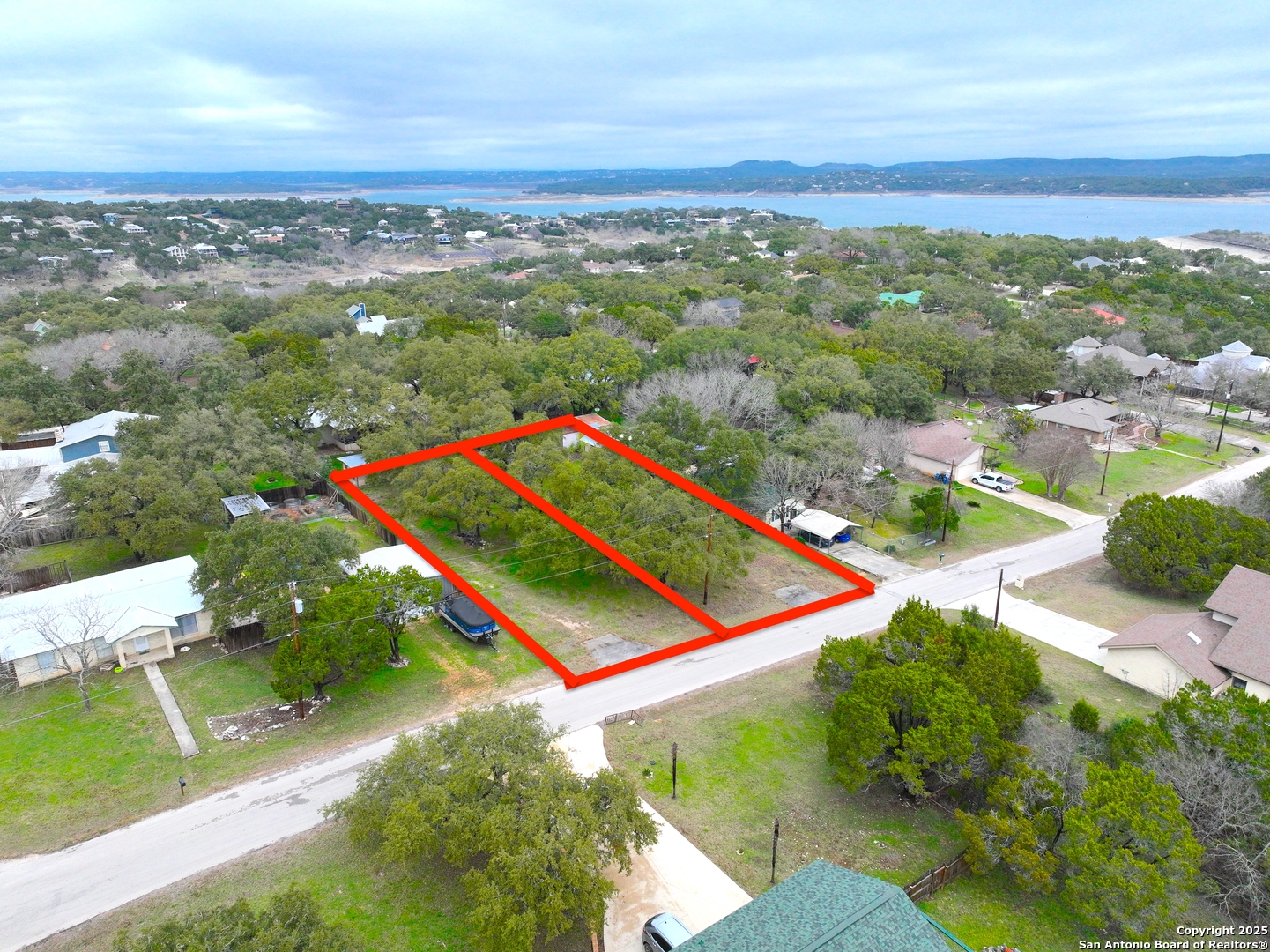 main property photo 9