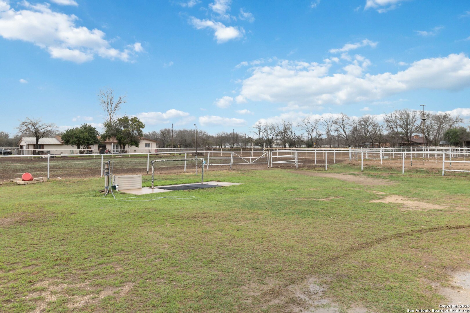 main property photo 15