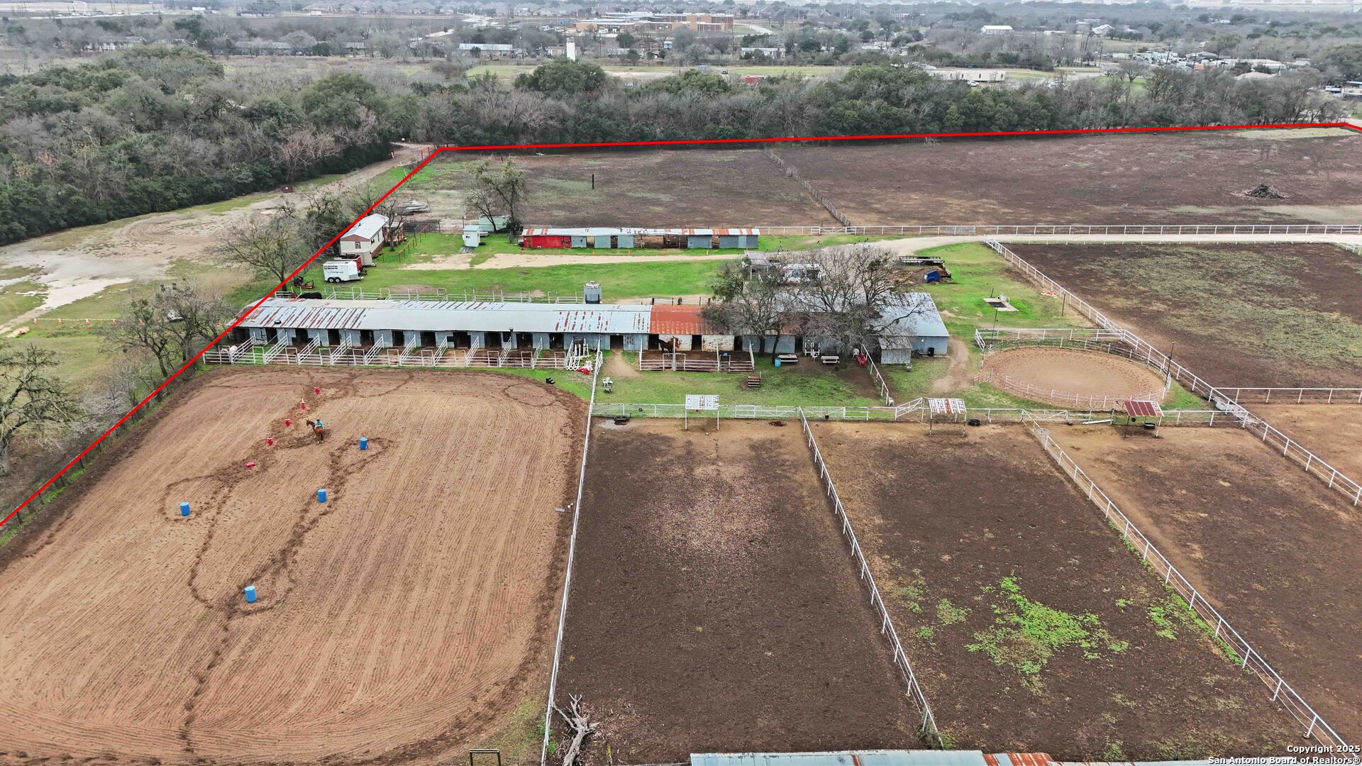main property photo 4