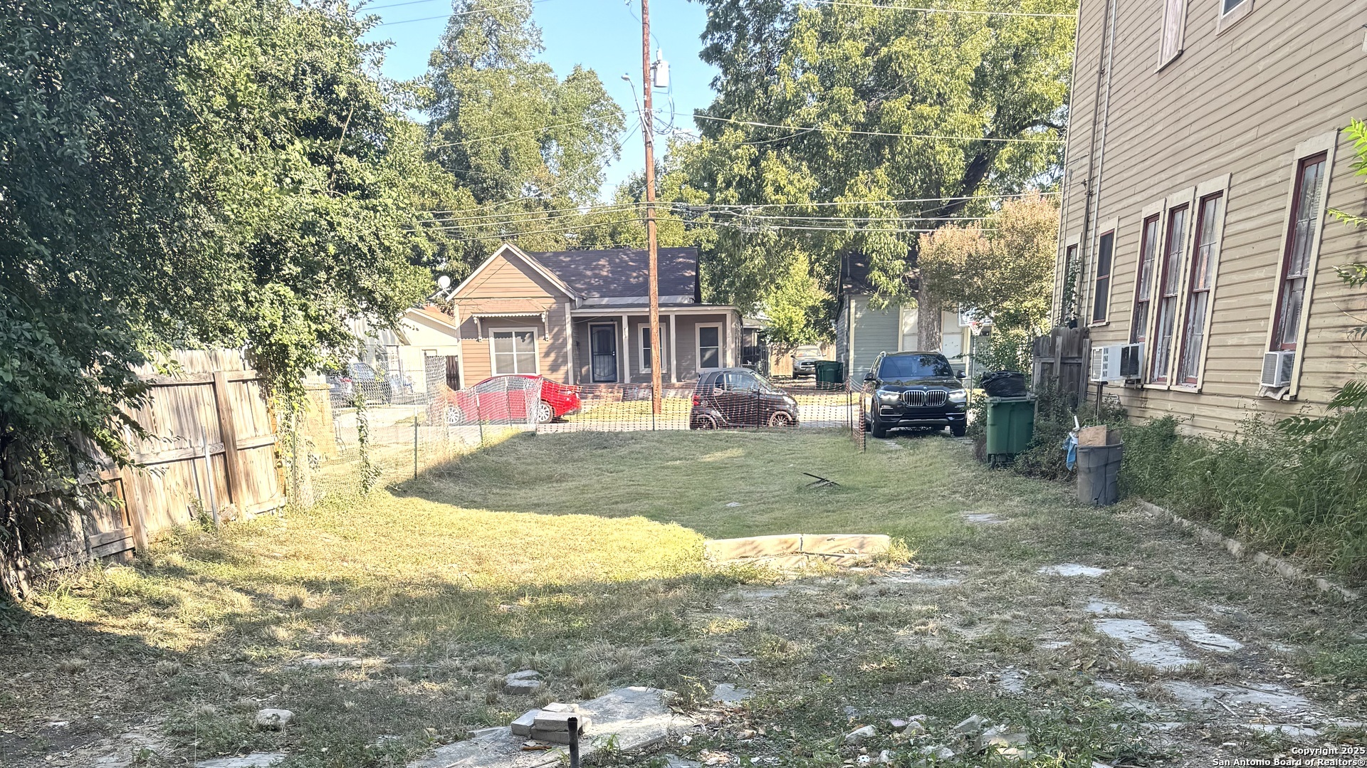 main property photo 2
