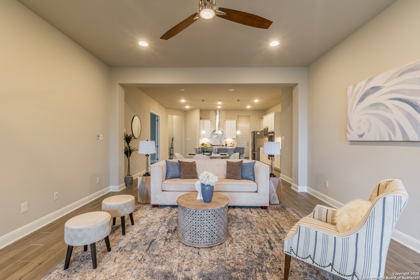 property viewer photo 16